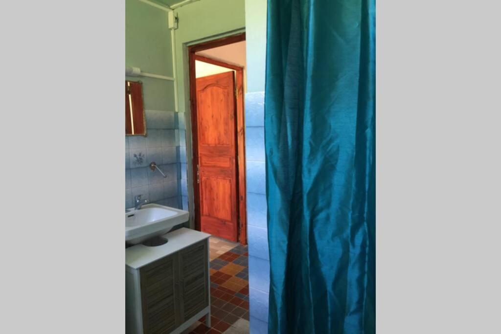 Logement En Pleine Verdure Tropicale -10 Min Plage Le Morne-Rouge Exterior photo